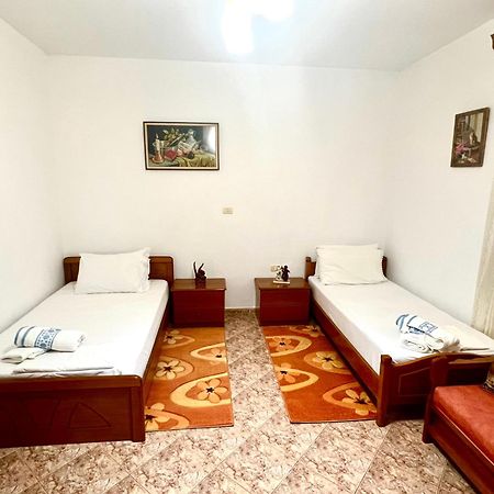 Appartamento Hajdini Apartament Sarandë Esterno foto