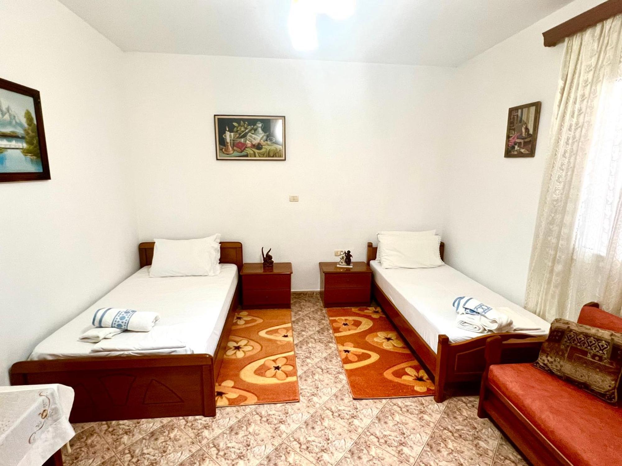 Appartamento Hajdini Apartament Sarandë Esterno foto