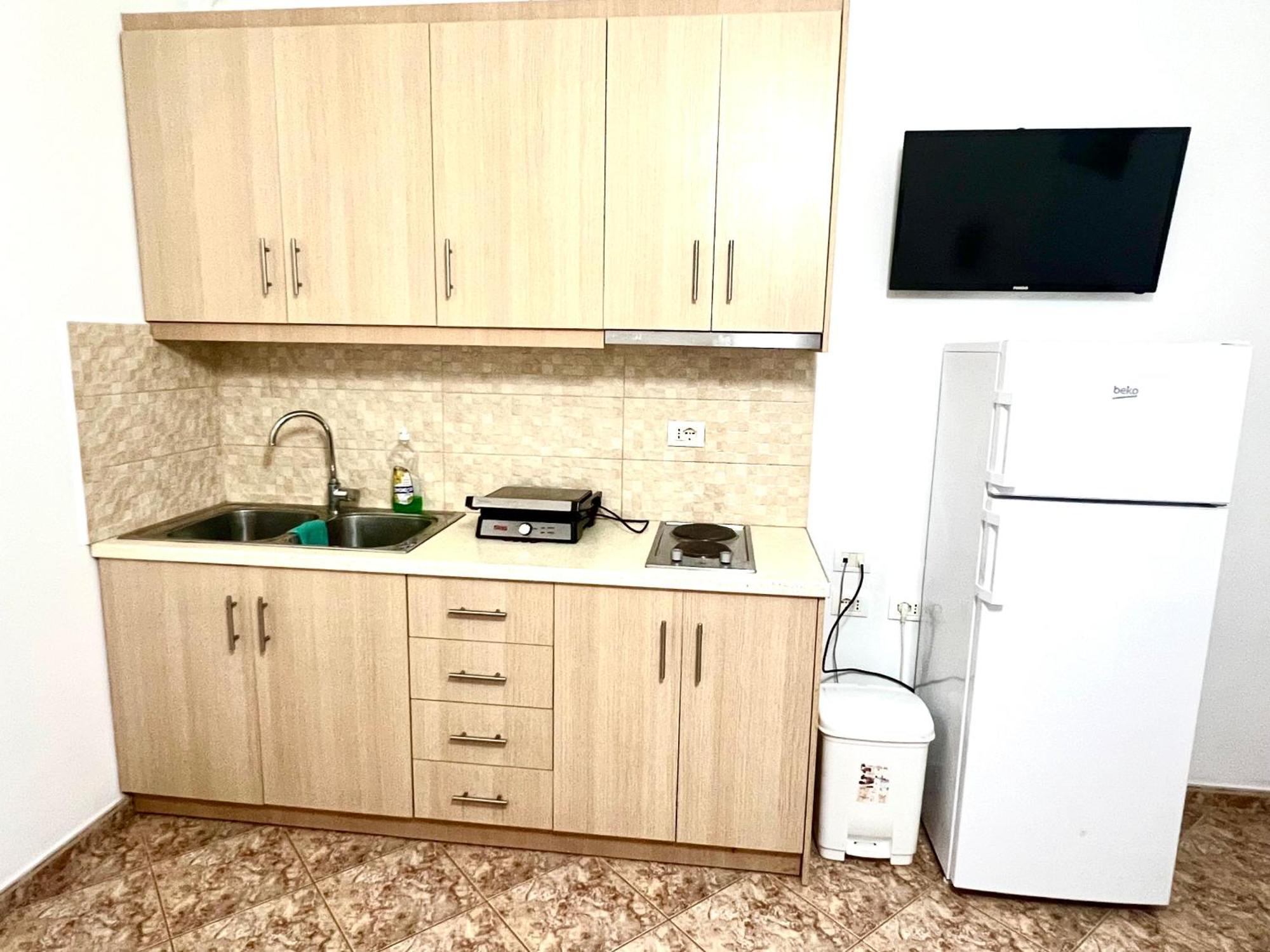Appartamento Hajdini Apartament Sarandë Esterno foto